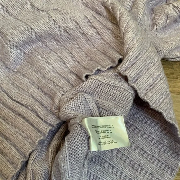 Banana Republic Long Sleeve Knit Crew-neck Sweater Lavender - Picture 7 of 7